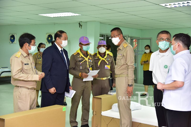 20210426-Governor inspects field hospitals-138.JPG